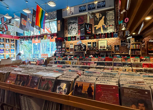 Easy Street Records & Cafe